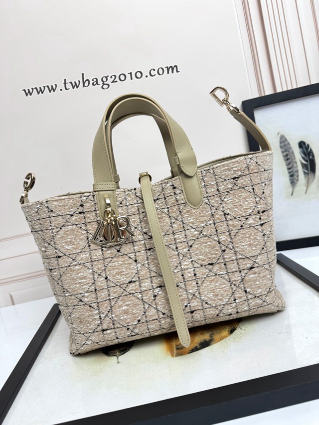 Dior专柜新款迪奥高仿原单中号杏大格布Toujours手袋手提女包 djfk1444